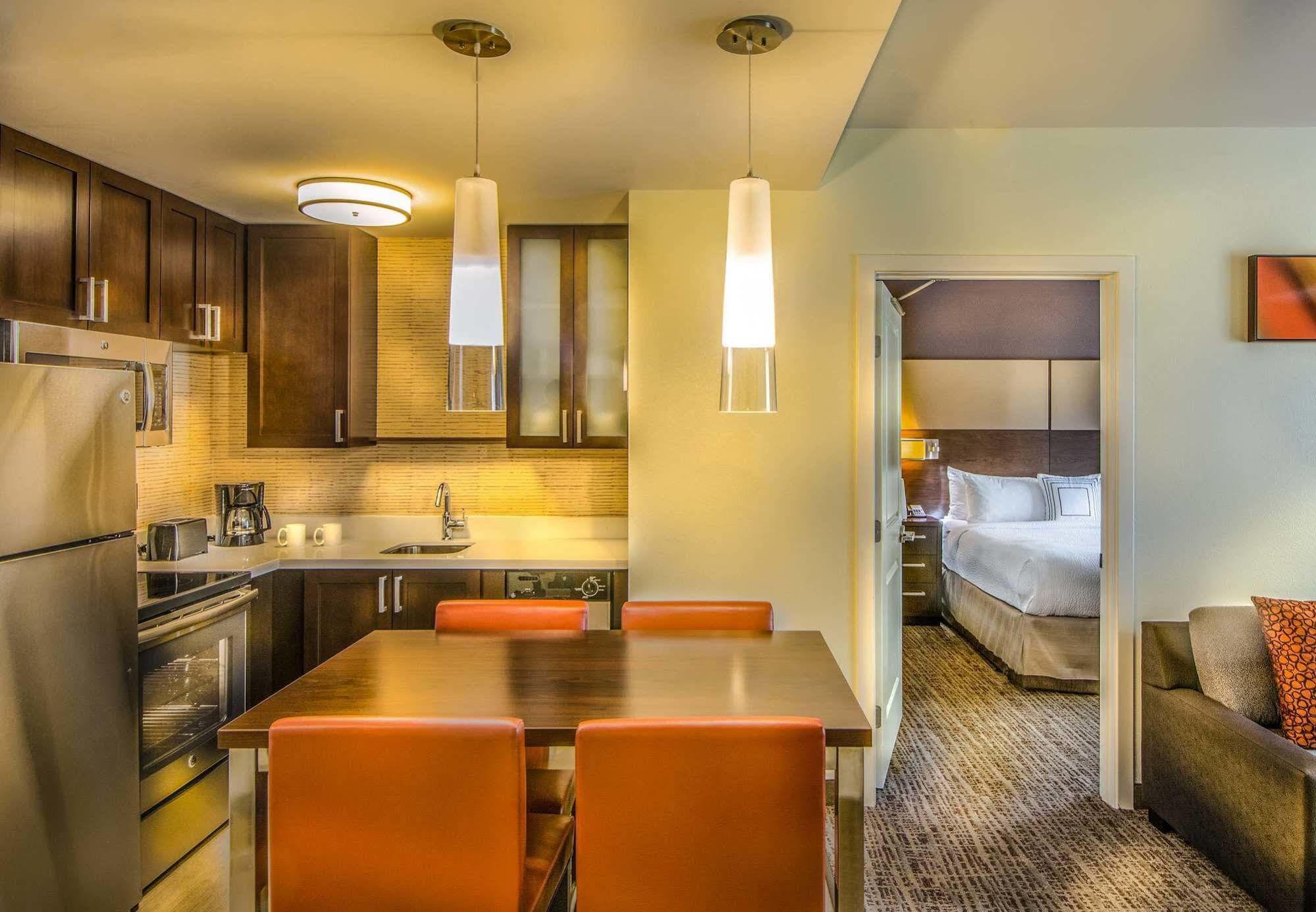 Residence Inn By Marriott Charlottesville Downtown Esterno foto