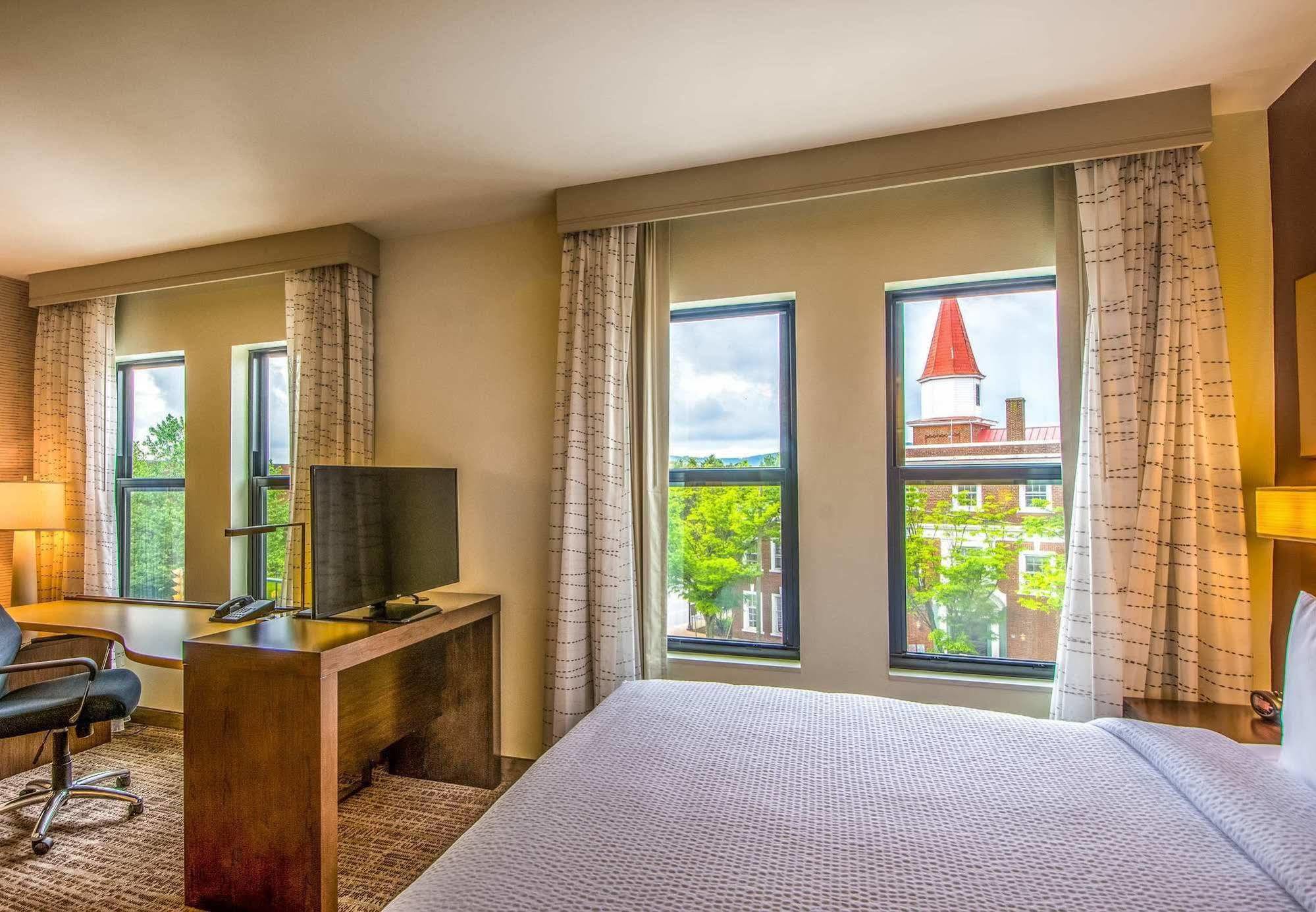 Residence Inn By Marriott Charlottesville Downtown Esterno foto